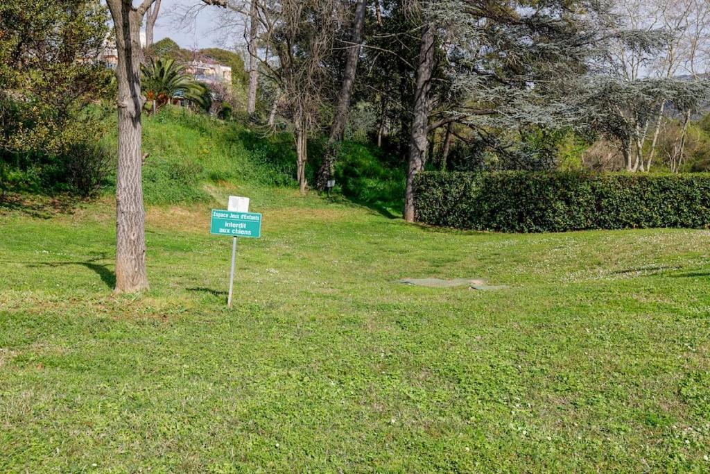 Domaine Des Palmiers - Piscine- Parking - Tennis - Clim 戛纳 外观 照片